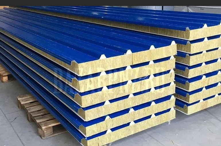 Roof sandwich panels 120 mm with mineral wool insulation DoorHan with lock R/2, R/3